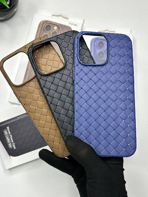 WOVEN IPHONE CASE