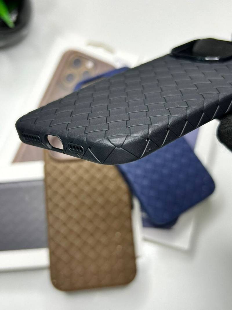 WOVEN IPHONE CASE