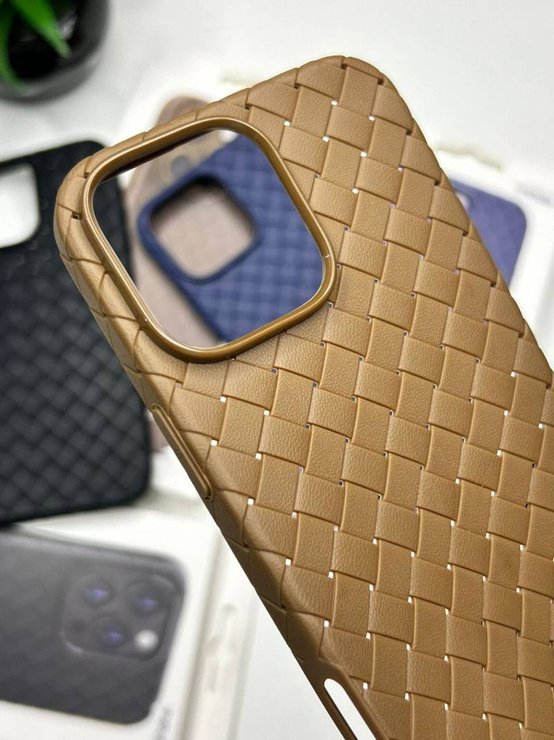 WOVEN IPHONE CASE